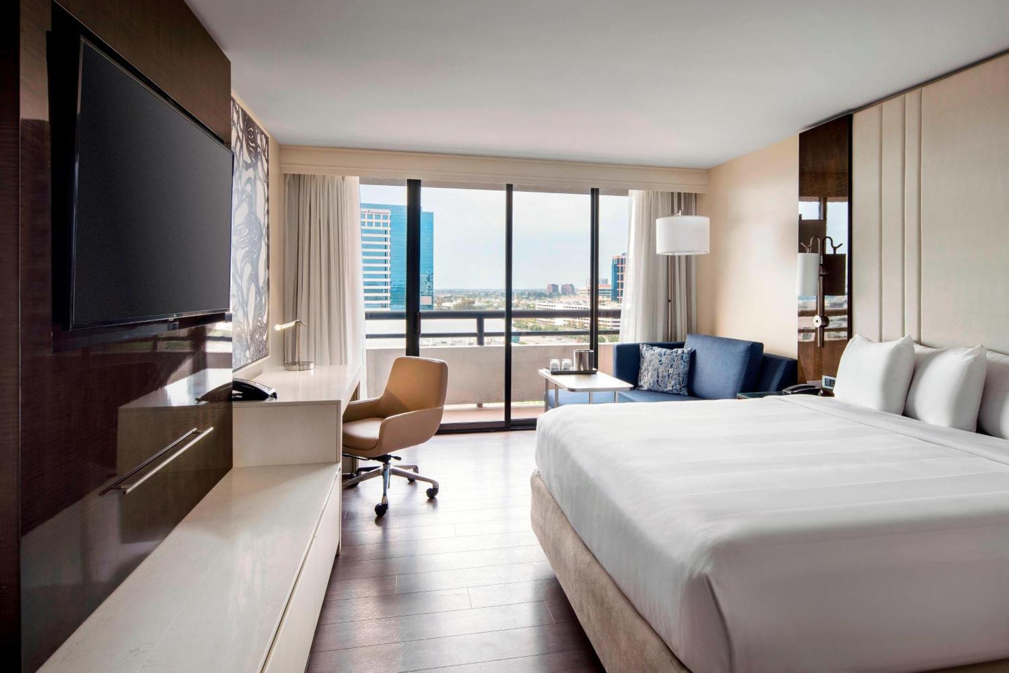 Irvine Marriott Hotel Bagian luar foto