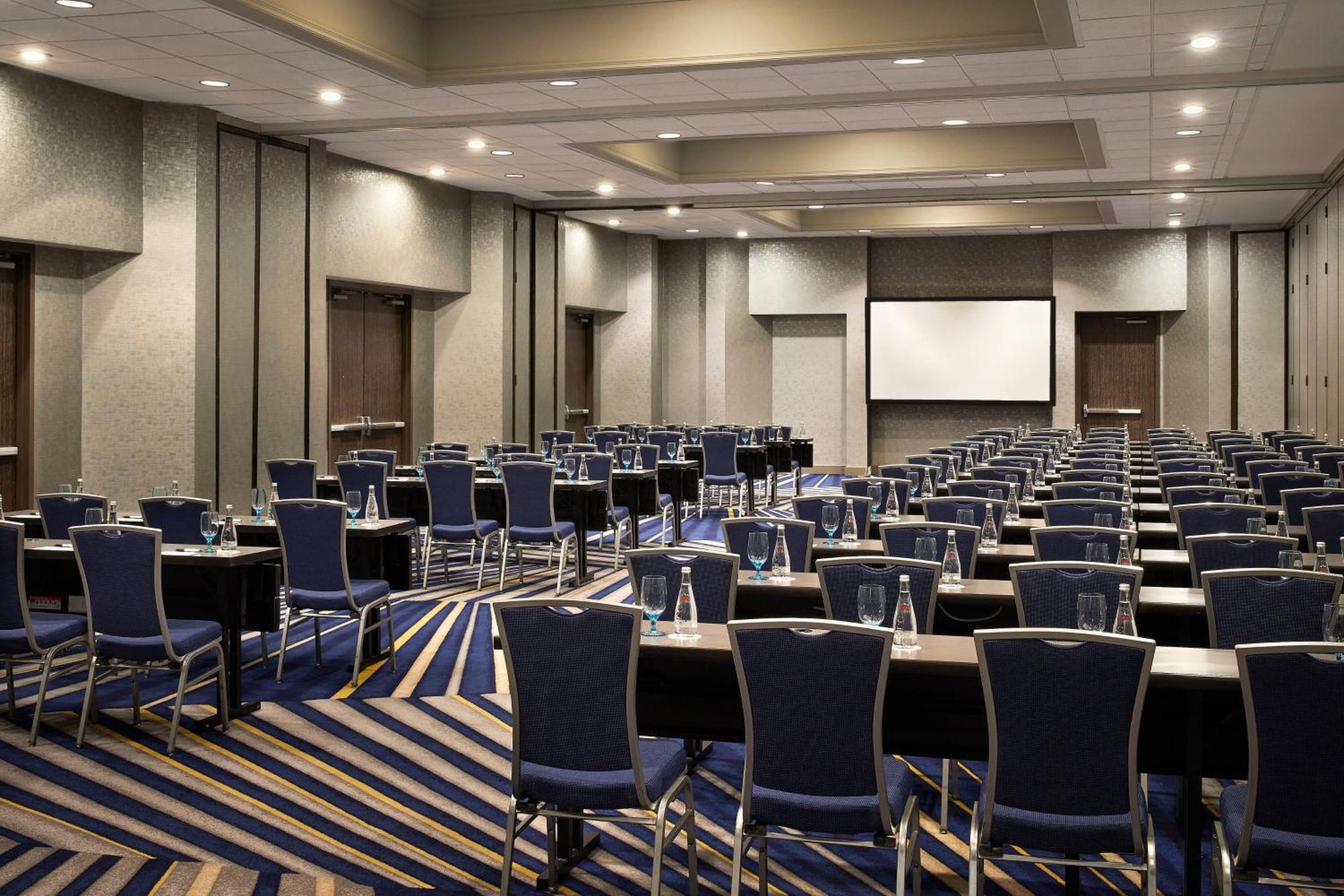 Irvine Marriott Hotel Bagian luar foto