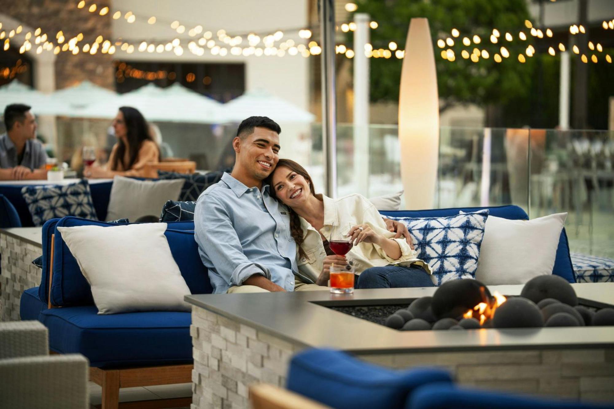 Irvine Marriott Hotel Bagian luar foto